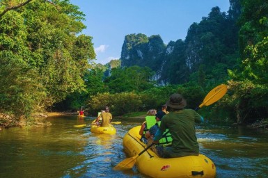 3-Day Khao Sok Jungle Tour: Trekking, Elephants & River Tubing